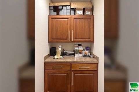 Tiny photo for 318 N Main Ave, Sioux Center, IA 51250 (MLS # 822495)