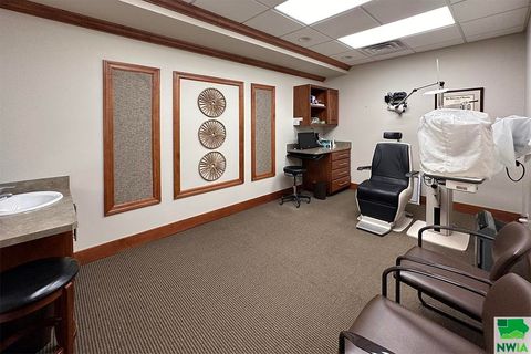 Tiny photo for 318 N Main Ave, Sioux Center, IA 51250 (MLS # 822495)