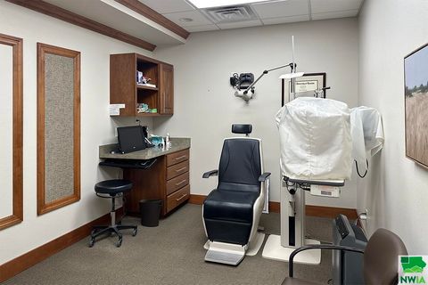 Tiny photo for 318 N Main Ave, Sioux Center, IA 51250 (MLS # 822495)