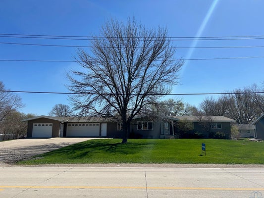 240 N 8TH AVE E, HARTLEY, IA 51346 - Image 9fb9a99529efaeffa3f0b7bbcda623f7/2210988453