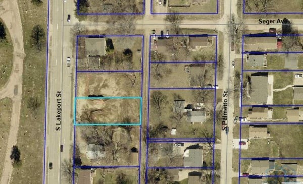 2820 S LAKEPORT ST, SIOUX CITY, IA 51106 - Image a057e8a41ee50a78ba03556cdfe57e9e/2385254591