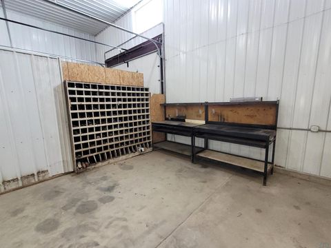 Tiny photo for 410 Pine St, Sheldon, IA 51201 (MLS # 826719)