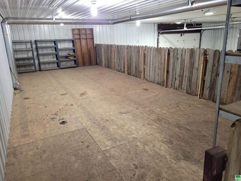 Tiny photo for 410 Pine St, Sheldon, IA 51201 (MLS # 826719)