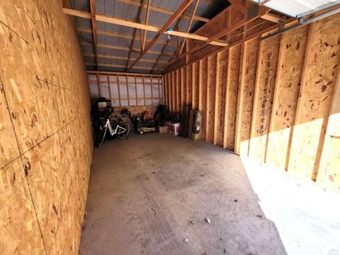 Tiny photo for 410 Pine St, Sheldon, IA 51201 (MLS # 826719)