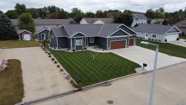 301 LOUISIANA AVE NW, ORANGE CITY, IA 51041 - Image a0d2b60394d628e1462fffcf2258a11a/890367271