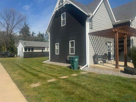 Tiny photo for 120 Delaware Ave SW Ave, Orange City, IA 51041 (MLS # 832113)