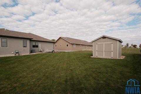 Tiny photo for 1028 8th Ave SE Ave, Sioux Center, IA 51250 (MLS # 830802)