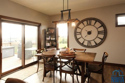 Tiny photo for 1028 8th Ave SE Ave, Sioux Center, IA 51250 (MLS # 830802)