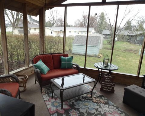 Tiny photo for 601 SW Iowa Street, Orange City, IA 51041 (MLS # 832413)