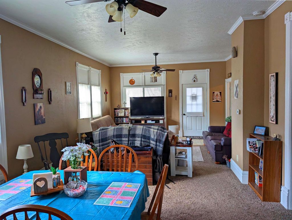 Photo of 1208 9th Street, Hawarden, IA 51023 (MLS # 832406)