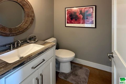 Tiny photo for 103 Andrews Court, Alton, IA 51003 (MLS # 829178)