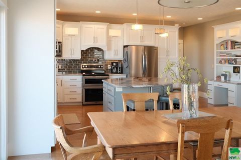 Tiny photo for 103 Andrews Court, Alton, IA 51003 (MLS # 829178)