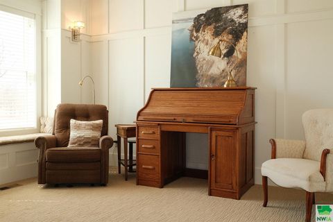 Tiny photo for 103 Andrews Court, Alton, IA 51003 (MLS # 829178)