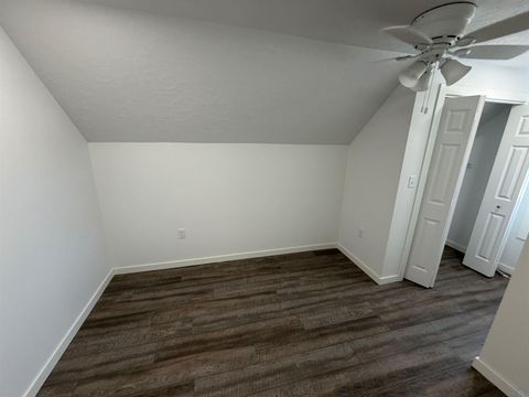 Tiny photo for 809 6th Street, Sheldon, IA 51201 (MLS # 832082)