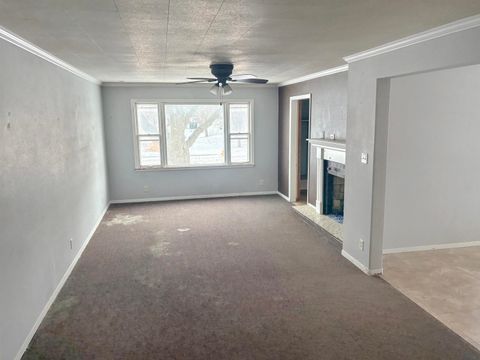 Tiny photo for 1301 14th St, Sheldon, IA 51201 (MLS # 831282)