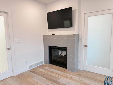 Tiny photo for 1002 Abby Rd, Alton, IA 51003 (MLS # 831080)