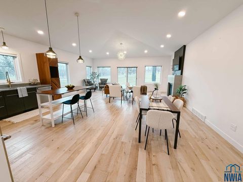 Tiny photo for 1002 Abby Rd, Alton, IA 51003 (MLS # 831080)