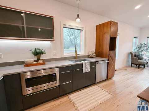 Tiny photo for 1002 Abby Rd, Alton, IA 51003 (MLS # 831080)