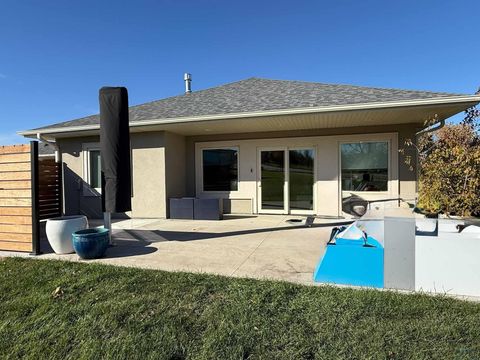 Tiny photo for 1002 Abby Rd, Alton, IA 51003 (MLS # 831080)