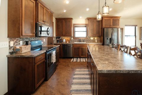 Tiny photo for 1682 5th Ave SE Ave, Sioux Center, IA 51250 (MLS # 831813)