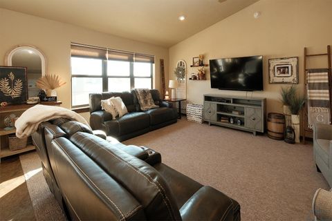 Tiny photo for 1682 5th Ave SE Ave, Sioux Center, IA 51250 (MLS # 831813)