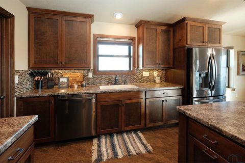 Tiny photo for 1682 5th Ave SE Ave, Sioux Center, IA 51250 (MLS # 831813)