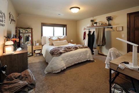 Tiny photo for 1682 5th Ave SE Ave, Sioux Center, IA 51250 (MLS # 831813)