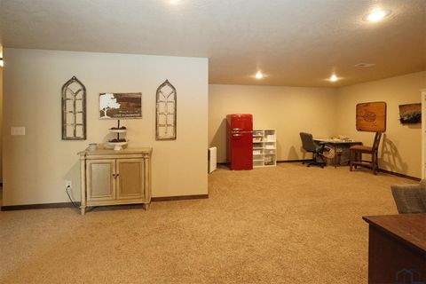 Tiny photo for 1682 5th Ave SE Ave, Sioux Center, IA 51250 (MLS # 831813)