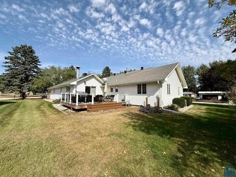 Tiny photo for 504 Iowa Ave SW Ave, Orange City, IA 51041 (MLS # 830478)
