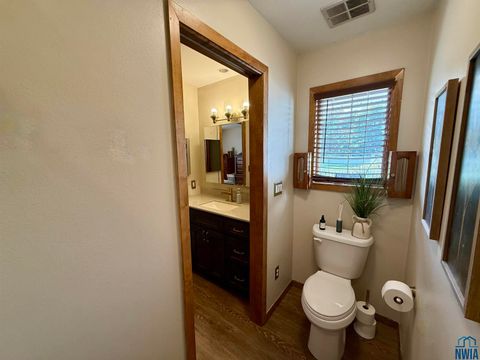 Tiny photo for 504 Iowa Ave SW Ave, Orange City, IA 51041 (MLS # 830478)