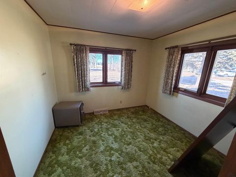 Tiny photo for 408 Grove Street, Boyden, IA 51234 (MLS # 831830)