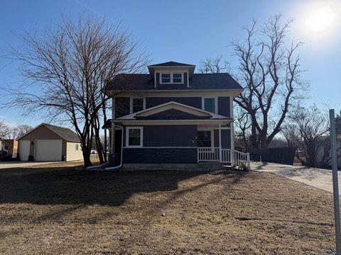 Tiny photo for 401 Iowa Ave SW Ave, Orange City, IA 51041 (MLS # 832217)