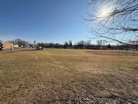 Tiny photo for 401 Iowa Ave SW Ave, Orange City, IA 51041 (MLS # 832217)