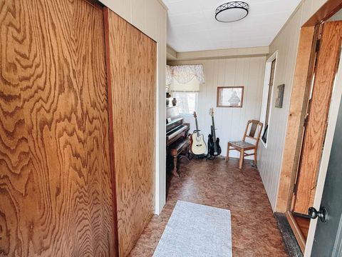 Tiny photo for 401 Iowa Ave SW Ave, Orange City, IA 51041 (MLS # 832217)