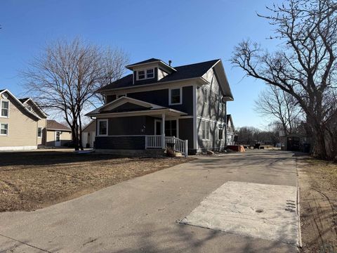 Tiny photo for 401 Iowa Ave SW Ave, Orange City, IA 51041 (MLS # 832217)