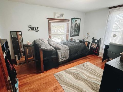 Tiny photo for 401 Iowa Ave SW Ave, Orange City, IA 51041 (MLS # 832217)