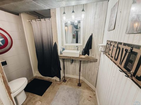 Tiny photo for 401 Iowa Ave SW Ave, Orange City, IA 51041 (MLS # 832217)