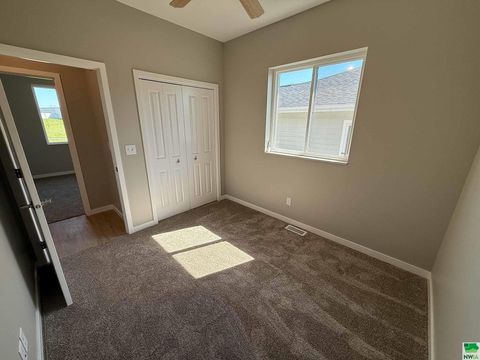 Tiny photo for 1616 14th St SE St, Orange City, IA 51041 (MLS # 826855)