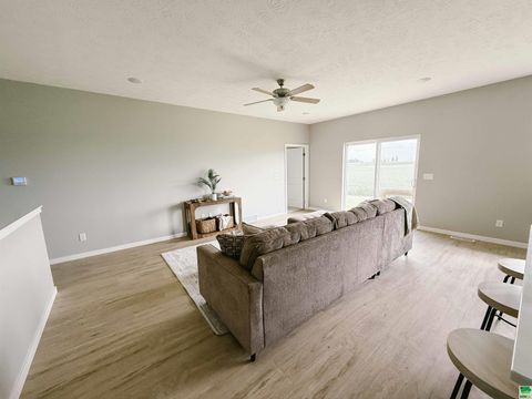 Tiny photo for 1616 14th St SE St, Orange City, IA 51041 (MLS # 826855)