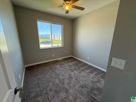 Tiny photo for 1616 14th St SE St, Orange City, IA 51041 (MLS # 826855)