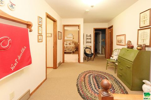 Tiny photo for 528 5th Ave SE Ave, Sioux Center, IA 51250 (MLS # 829953)