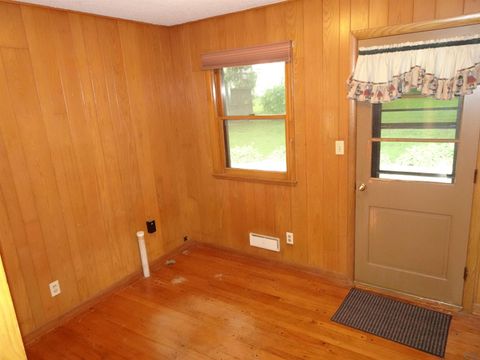 Tiny photo for 612 5th Street, Sheldon, IA 51201 (MLS # 829212)