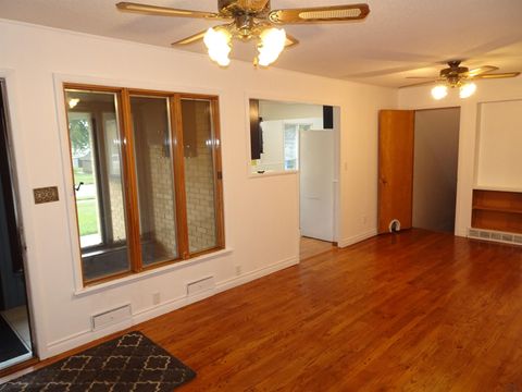 Tiny photo for 612 5th Street, Sheldon, IA 51201 (MLS # 829212)
