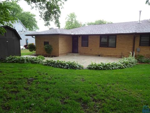 Tiny photo for 612 5th Street, Sheldon, IA 51201 (MLS # 829212)