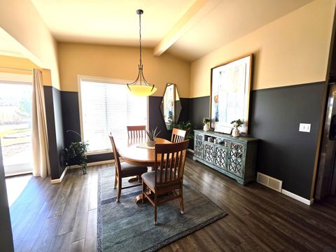 Tiny photo for 305 Juneau Ave SE Ave, Orange City, IA 51041 (MLS # 832228)