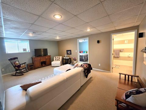 Tiny photo for 305 Juneau Ave SE Ave, Orange City, IA 51041 (MLS # 832228)