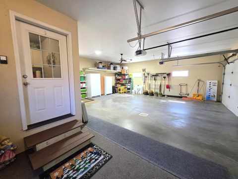 Tiny photo for 305 Juneau Ave SE Ave, Orange City, IA 51041 (MLS # 832228)