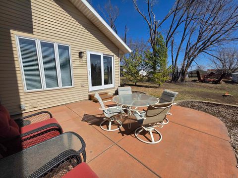 Tiny photo for 305 Juneau Ave SE Ave, Orange City, IA 51041 (MLS # 832228)