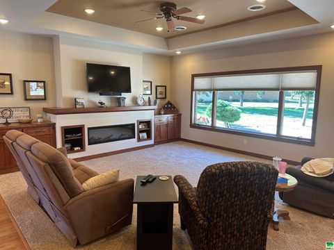 Tiny photo for 750 Larkspur Way, Sheldon, IA 51201 (MLS # 825988)