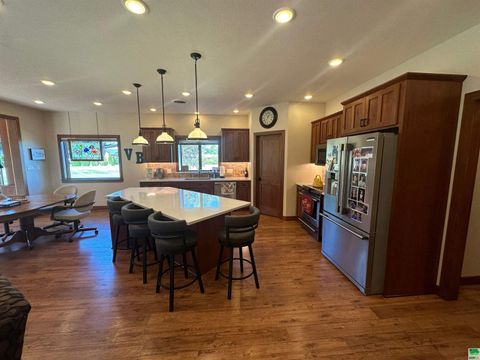 Tiny photo for 750 Larkspur Way, Sheldon, IA 51201 (MLS # 825988)